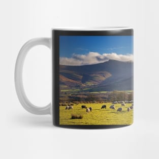 Pen y Fan and Corn Du, Brecon Beacons National Park Mug